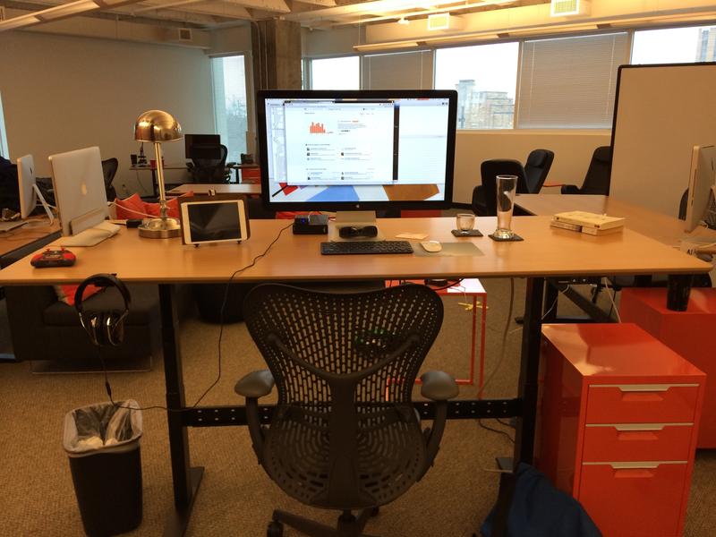 Comfortable chairs and cool desks are better than walls.